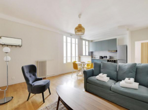 Modern apartment 1BDR 4P à Boulogne Billancourt